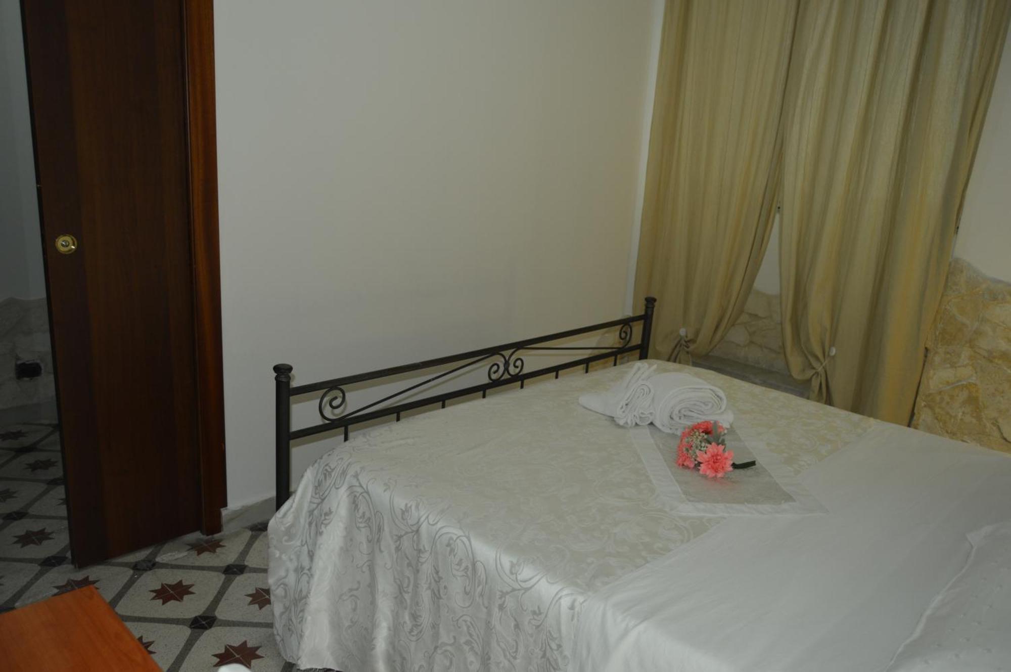 Bed And Breakfast Vecchio Porto Catania Ngoại thất bức ảnh